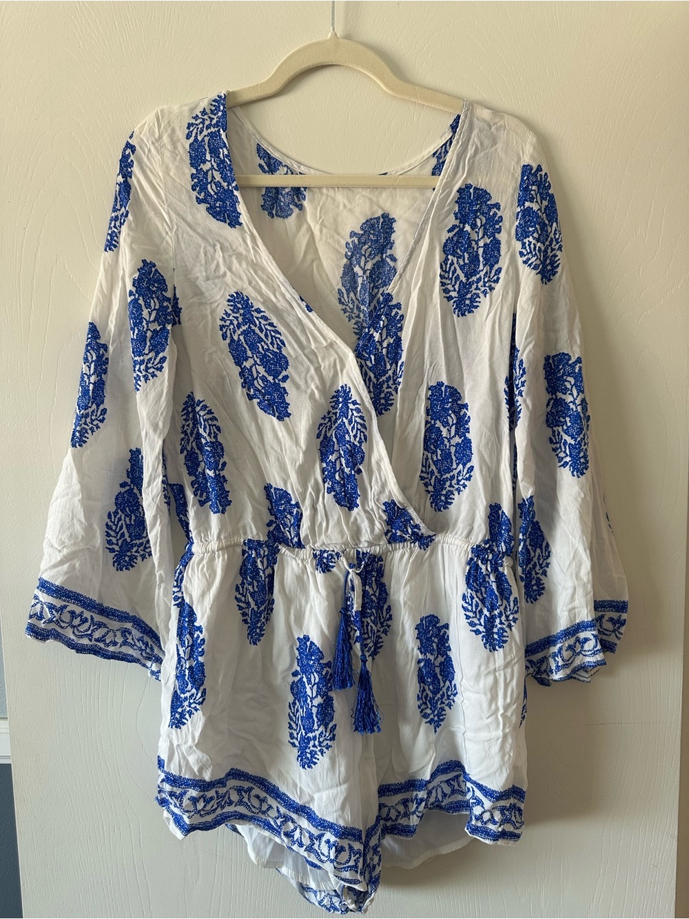 Women's White & Blue Embroidered V-Neck Romper